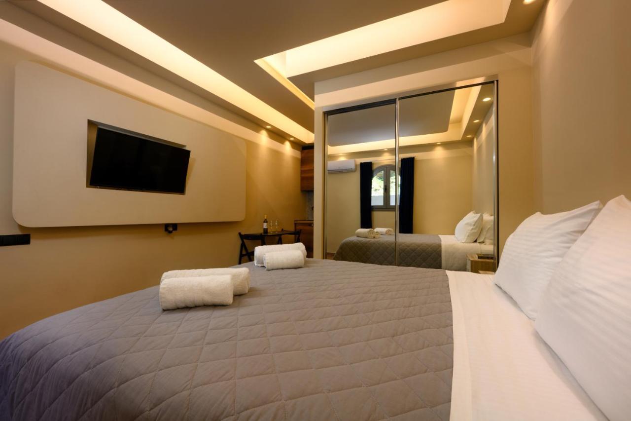 Seven Keys Luxury Suites Achilleion Екстер'єр фото