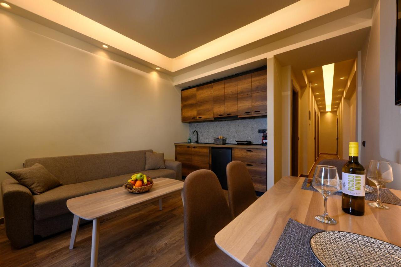 Seven Keys Luxury Suites Achilleion Екстер'єр фото