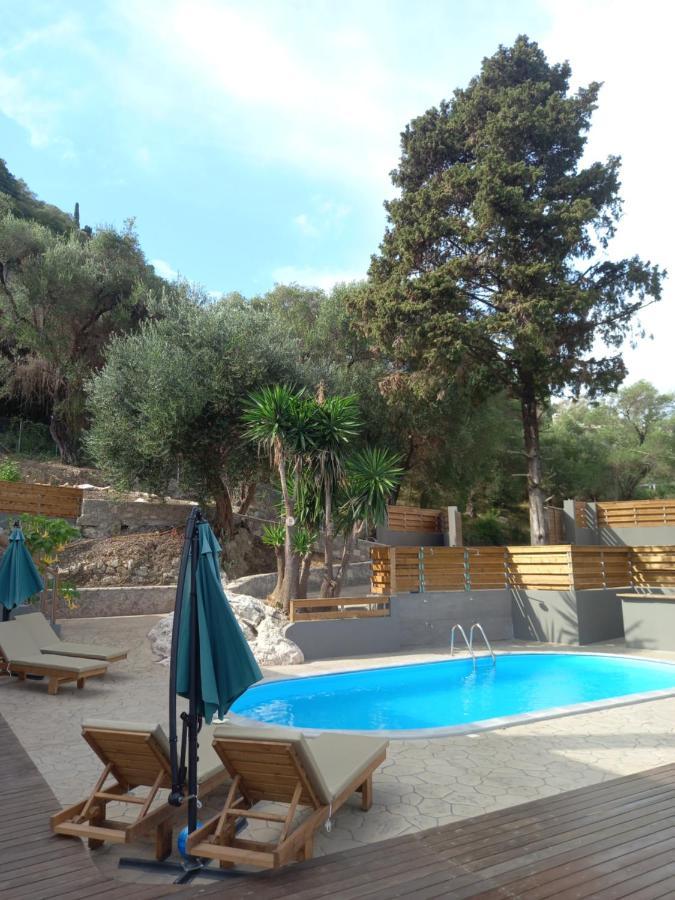 Seven Keys Luxury Suites Achilleion Екстер'єр фото