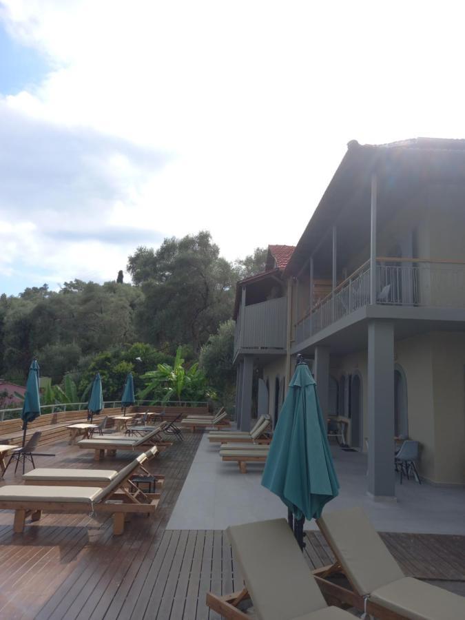 Seven Keys Luxury Suites Achilleion Екстер'єр фото