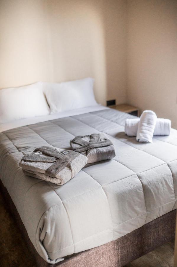 Seven Keys Luxury Suites Achilleion Екстер'єр фото