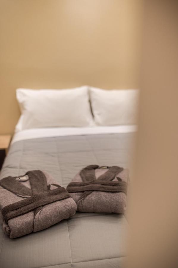 Seven Keys Luxury Suites Achilleion Екстер'єр фото