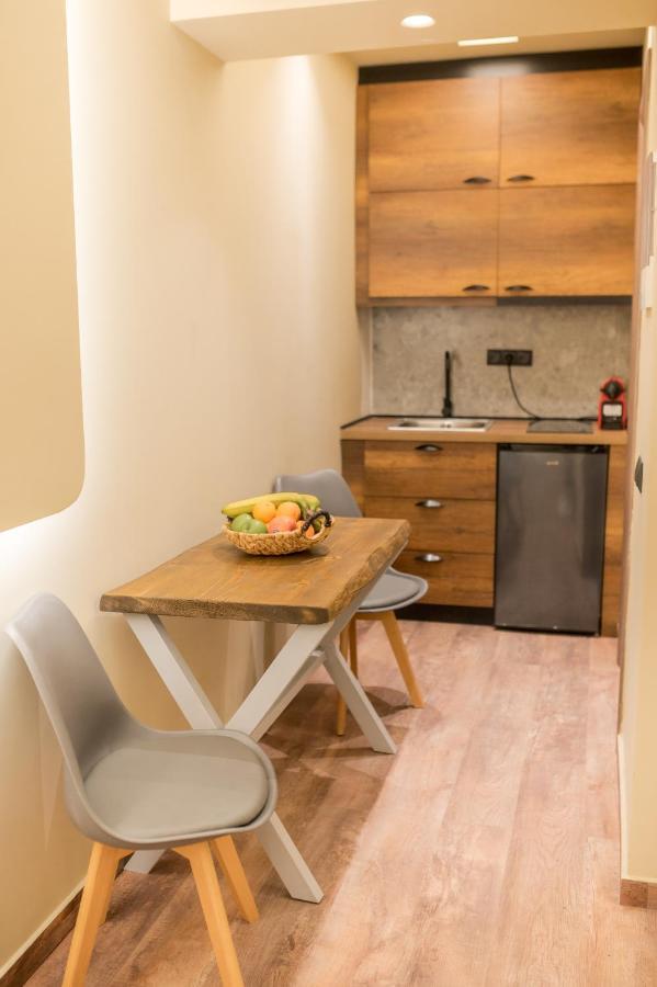 Seven Keys Luxury Suites Achilleion Екстер'єр фото