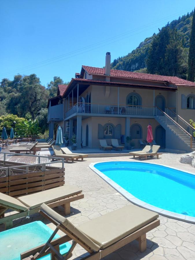 Seven Keys Luxury Suites Achilleion Екстер'єр фото